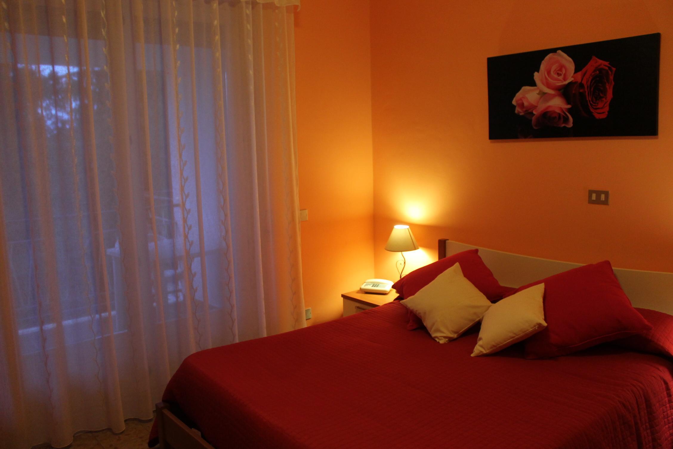 Albergo Paradiso Maccagno エクステリア 写真
