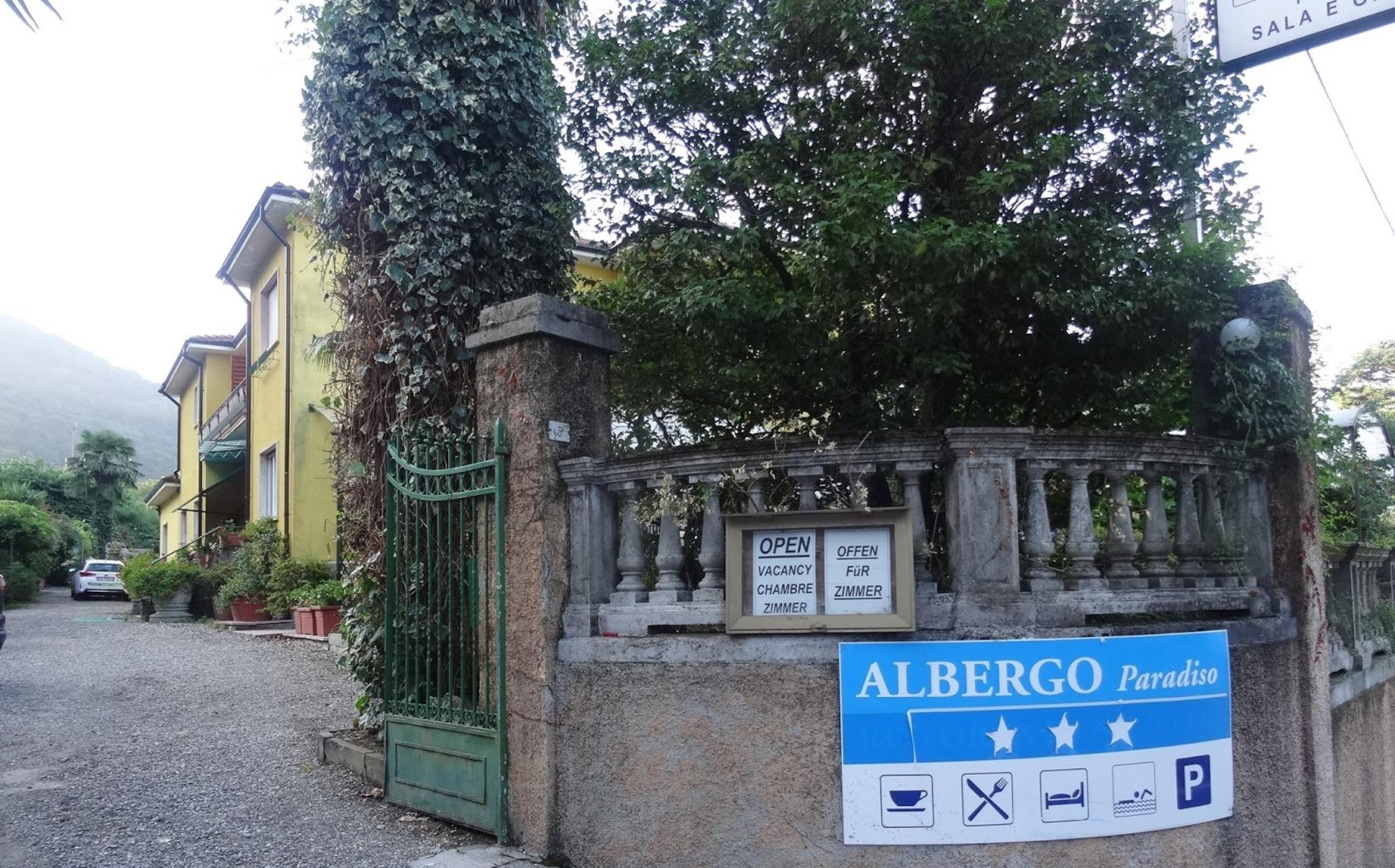 Albergo Paradiso Maccagno エクステリア 写真