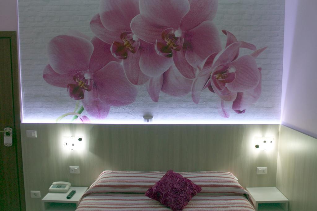 Albergo Paradiso Maccagno エクステリア 写真