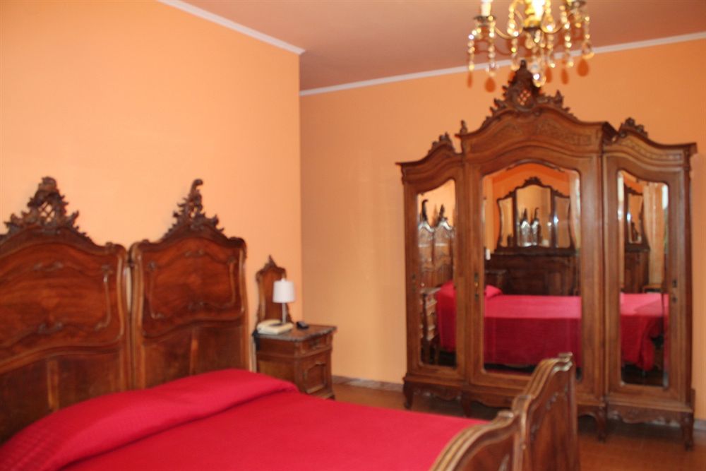 Albergo Paradiso Maccagno エクステリア 写真