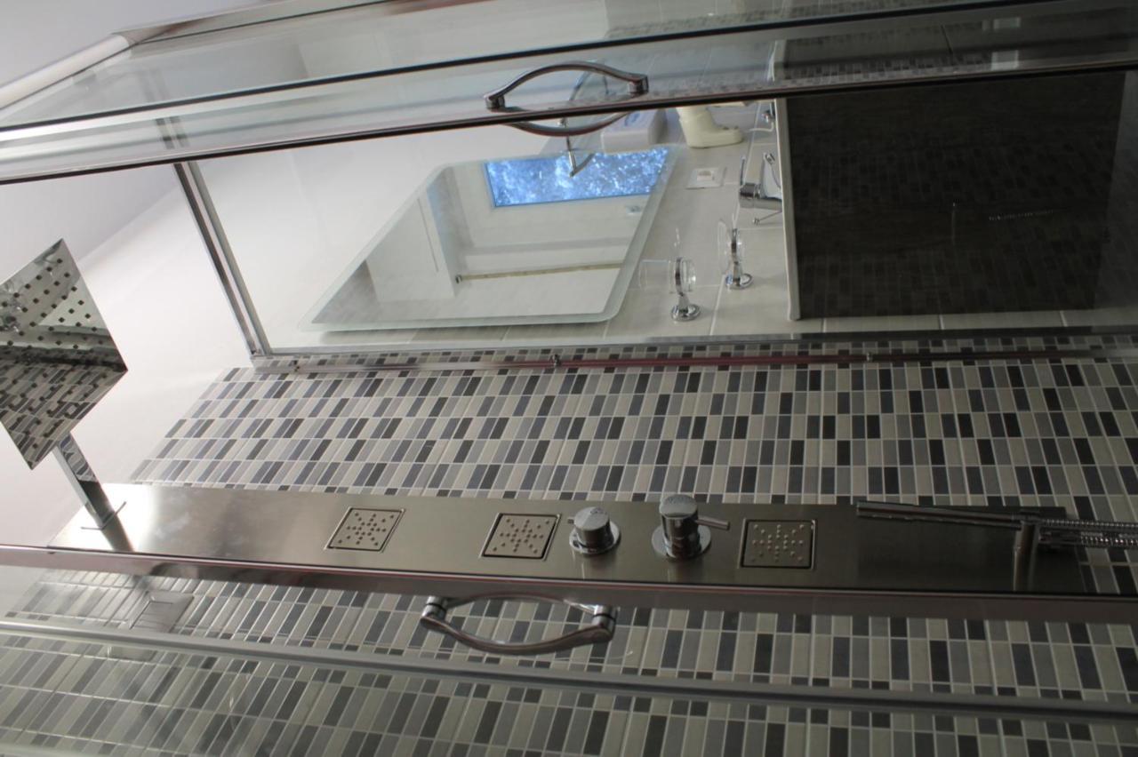 Albergo Paradiso Maccagno エクステリア 写真