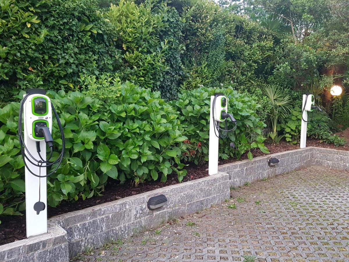 Albergo Paradiso Maccagno エクステリア 写真